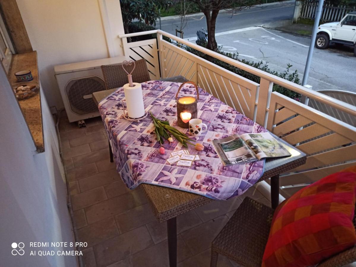Il Don Minzoni 98 "Casa Vacanze" ลิโด ดิ กามาโยเร ภายนอก รูปภาพ