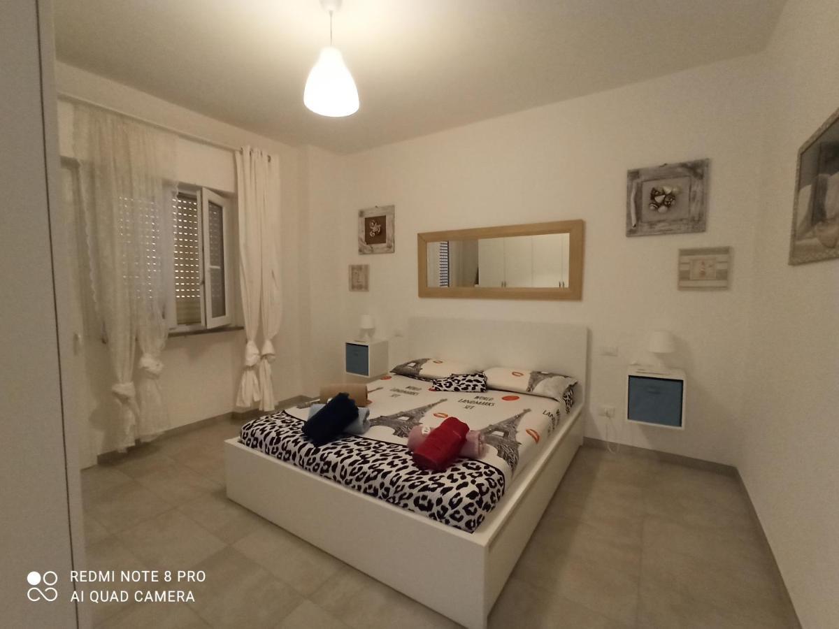 Il Don Minzoni 98 "Casa Vacanze" ลิโด ดิ กามาโยเร ภายนอก รูปภาพ