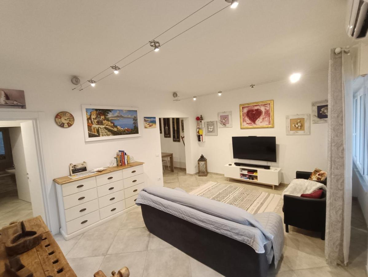 Il Don Minzoni 98 "Casa Vacanze" ลิโด ดิ กามาโยเร ภายนอก รูปภาพ