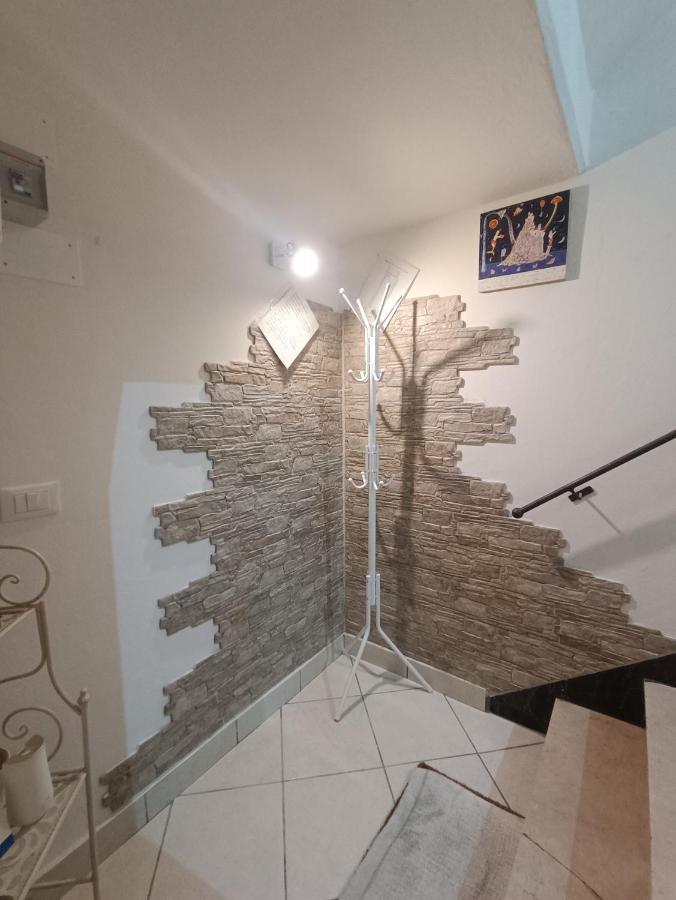 Il Don Minzoni 98 "Casa Vacanze" ลิโด ดิ กามาโยเร ภายนอก รูปภาพ